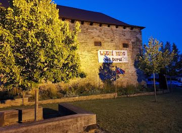 czechia/central-bohemia/attraction/nebovidska-tvrz