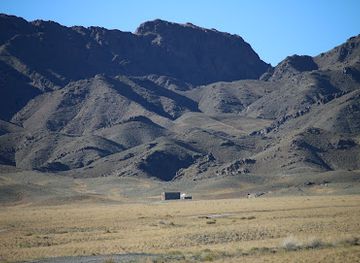 mongolia/orkhon-valley/attraction/gurvan-saikhan-mountains