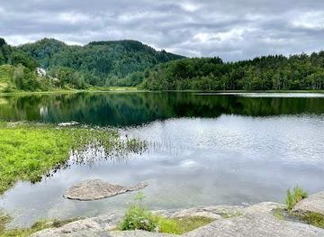 norway/bergen/attraction/the-goldfish-lake