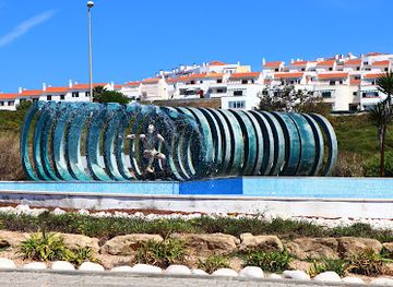 portugal/ericeira/attraction/rotunda-do-surf