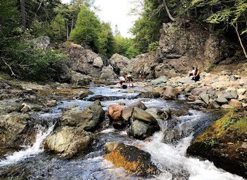 canada/fundy-national-park/attraction/crooked-creek-falls