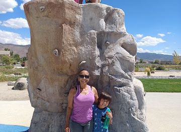 nevada/reno/attraction/center-creek-park
