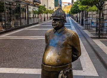 hungary/budapest/attraction/the-policeman