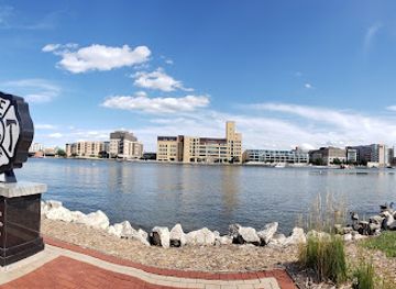 wisconsin/green-bay/attraction/citydeck