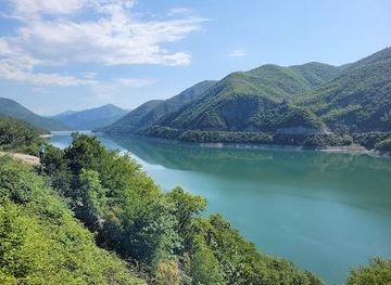 georgia/tbilisi/attraction/zhinvali-water-reservoir