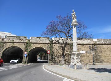 spain/cadiz/el-populo/attraction/murallas-de-san-carlos
