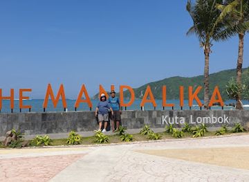 indonesia/west-nusa-tenggara/attraction/mandalika-beach-park