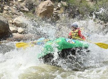 colorado/salida/attraction/wilderness-aware-rafting