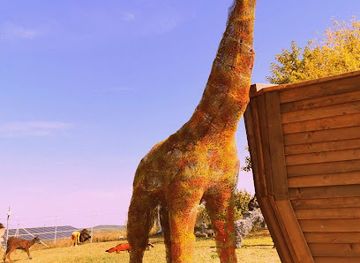 hungary/cserehat/attraction/noe-kertje-elmenypark