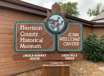 iowa/loess-hills/attraction/harrison-county-historical-village-iowa-welcome-center