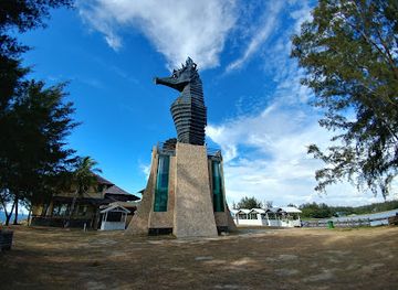 malaysia/miri/attraction/sea-horse-statue-miri-marina-miri-sarawak