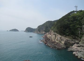 south-korea/busan-beaches/attraction/dongseom