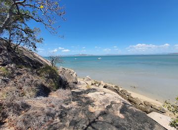australia/magnetic-island/attraction/cockle-bay