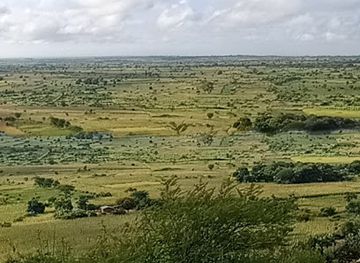 malawi/central-region/attraction/bunda-hill