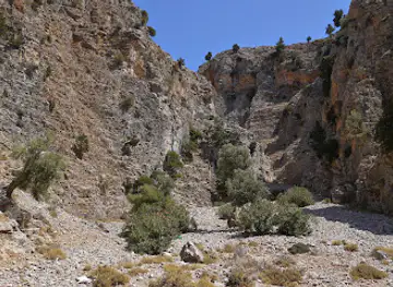 Kamares Cave
