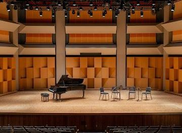 canada/montreal/attraction/pollack-hall