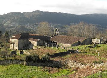 spain/galicia/attraction/mosteiro-de-san-pedro-de-tenorio