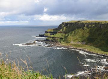 ireland/causeway-coastal-route/attraction/giant-s-causeway-blue-trail