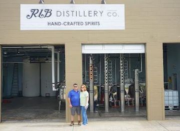 south-carolina/beaufort/attraction/rotten-little-bastard-distillery
