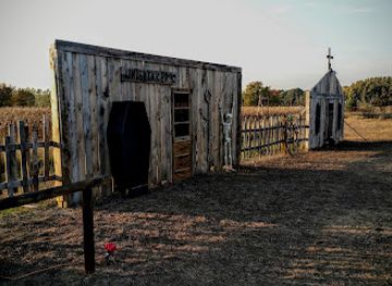 michigan/pere-marquette-state-forest/attraction/haunted-acres