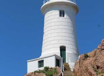 jersey/saint-peter/attraction/la-corbiere