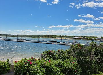 maine/kennebunkport/attraction/rachel-carson-national-wildlife-refuge