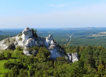 poland/silesia/attraction/center-for-natural-and-cultural-heritage-of-the-jury