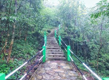 india/meghalaya/attraction/mawsmai-cave