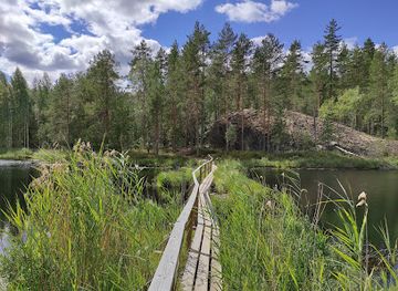 finland/lake-saimaa/attraction/kummakivi