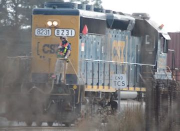 south-carolina/north-charleston/attraction/north-charleston-diamond-railroad-crossing