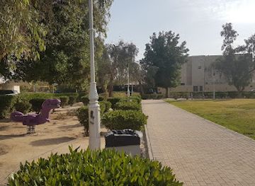 kuwait/kuwait-water-towers/attraction/hadikat-qta-8