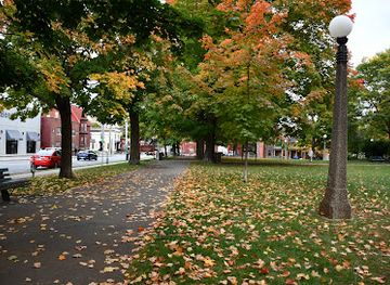 canada/ottawa/glebe/attraction/dundonald-park