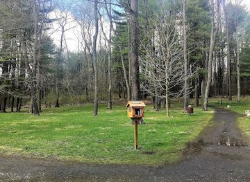 pennsylvania/happy-valley/attraction/lederer-park