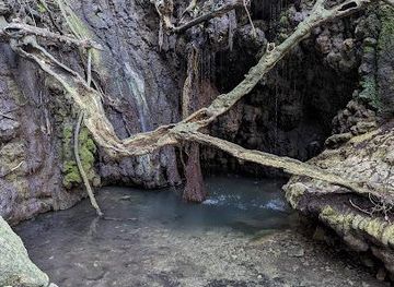 cyprus/kato-paphos/attraction/baths-of-aphrodite