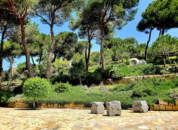 lebanon/aley/attraction/aref-rayess-garden