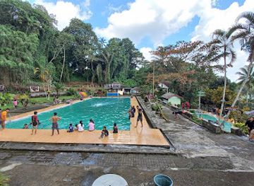 indonesia/west-nusa-tenggara/attraction/wisata-aik-bukak