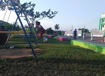 belize/san-ignacio/attraction/falcon-field-park