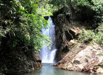 sri-lanka/kalutara-district/attraction/rajanawa-waterfall