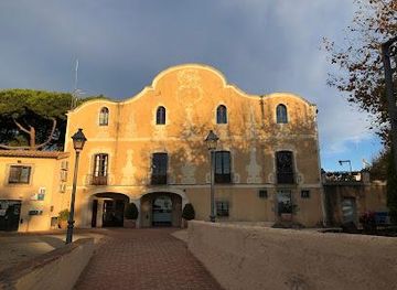 spain/barcelona/attraction/centre-cultural-de-can-lleonart