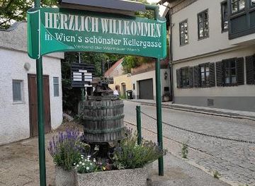 austria/vienna/attraction/stammersdorfer-kellergasse