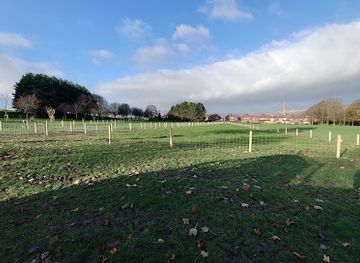 united-kingdom/leeds/attraction/bramley-park