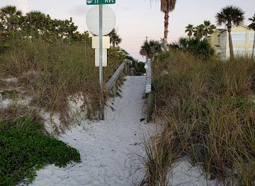 florida/st-petersburg-beach/attraction/17th-ave-beach-access