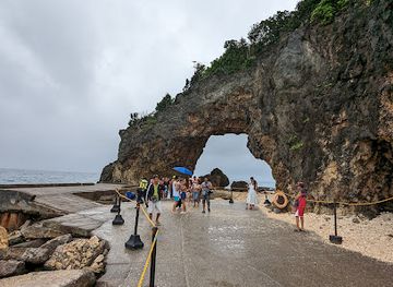 philippines/boracay/attraction/cujo-s-keyhole