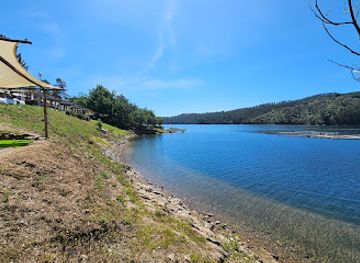 portugal/ribatejo/attraction/praia-fluvial-de-fontes