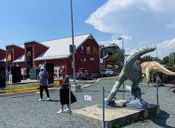 canada/eastern-townships/attraction/centre-du-quebec-dinosaur-park