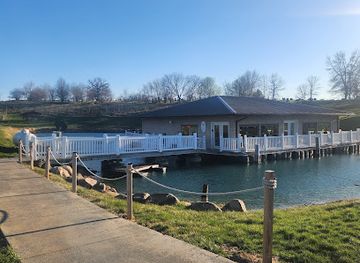 iowa/corn-belt/attraction/the-floating-vine