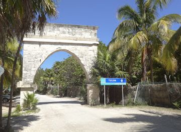 mexico/tulum/attraction/arco-maya