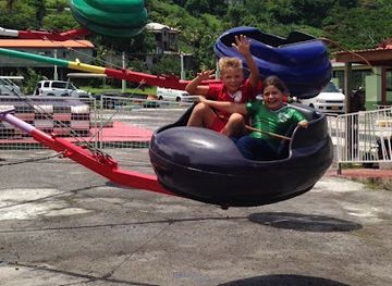 grenada/saint-george/attraction/mcdonald-s-amusement-park-cuisine-mapc