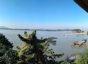 india/guwahati/attraction/shukreshwar-ghat-park