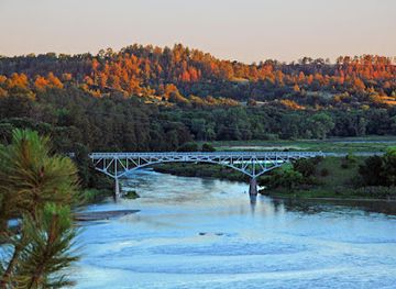nebraska/niobrara-river-valley/attraction/bryan-bridge